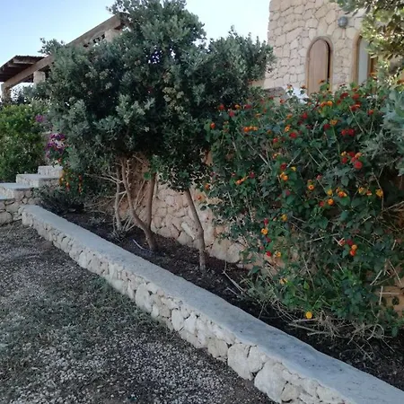 Dammusi Gattuso Apartman Lampedusa